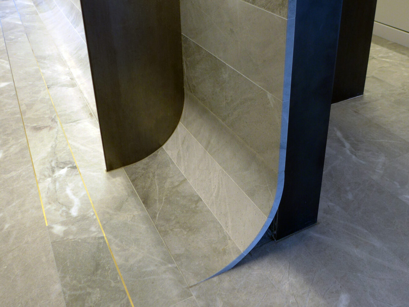 Lardi marbriers, revêtement en marbre, dallage, bleu de savoie